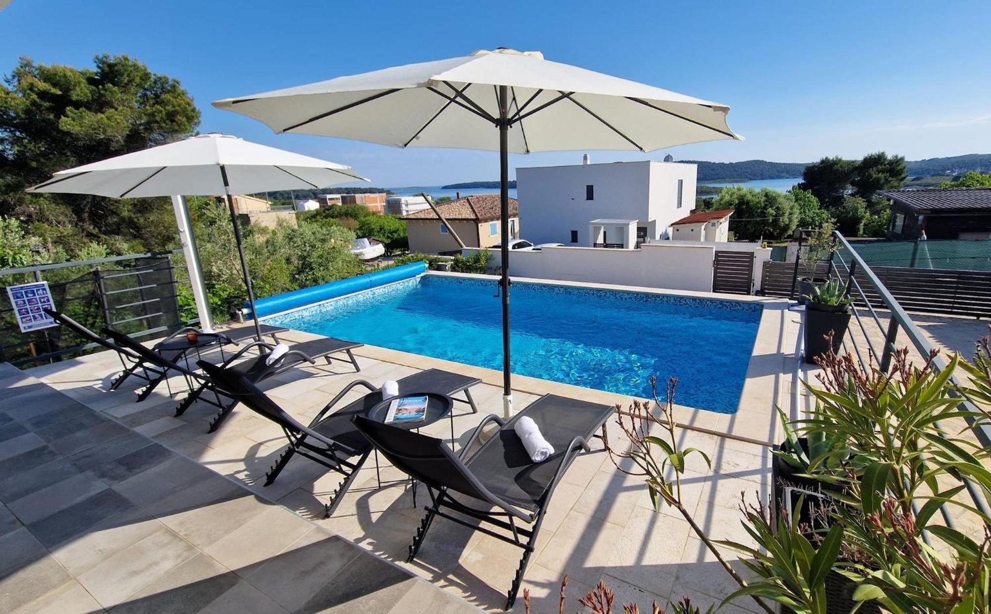 Villa Pura Vida With Sea View Pula Exterior foto